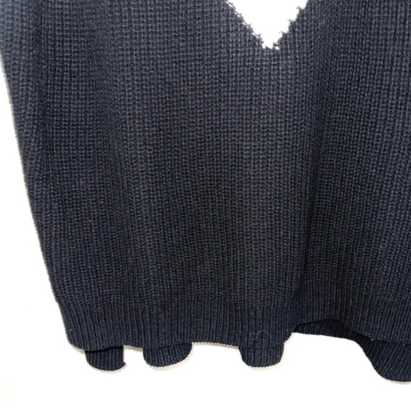 Express Red White & Black Heavyweight Knit Oversized Tunic Sweater Large Women’s - Picture 6 of 13